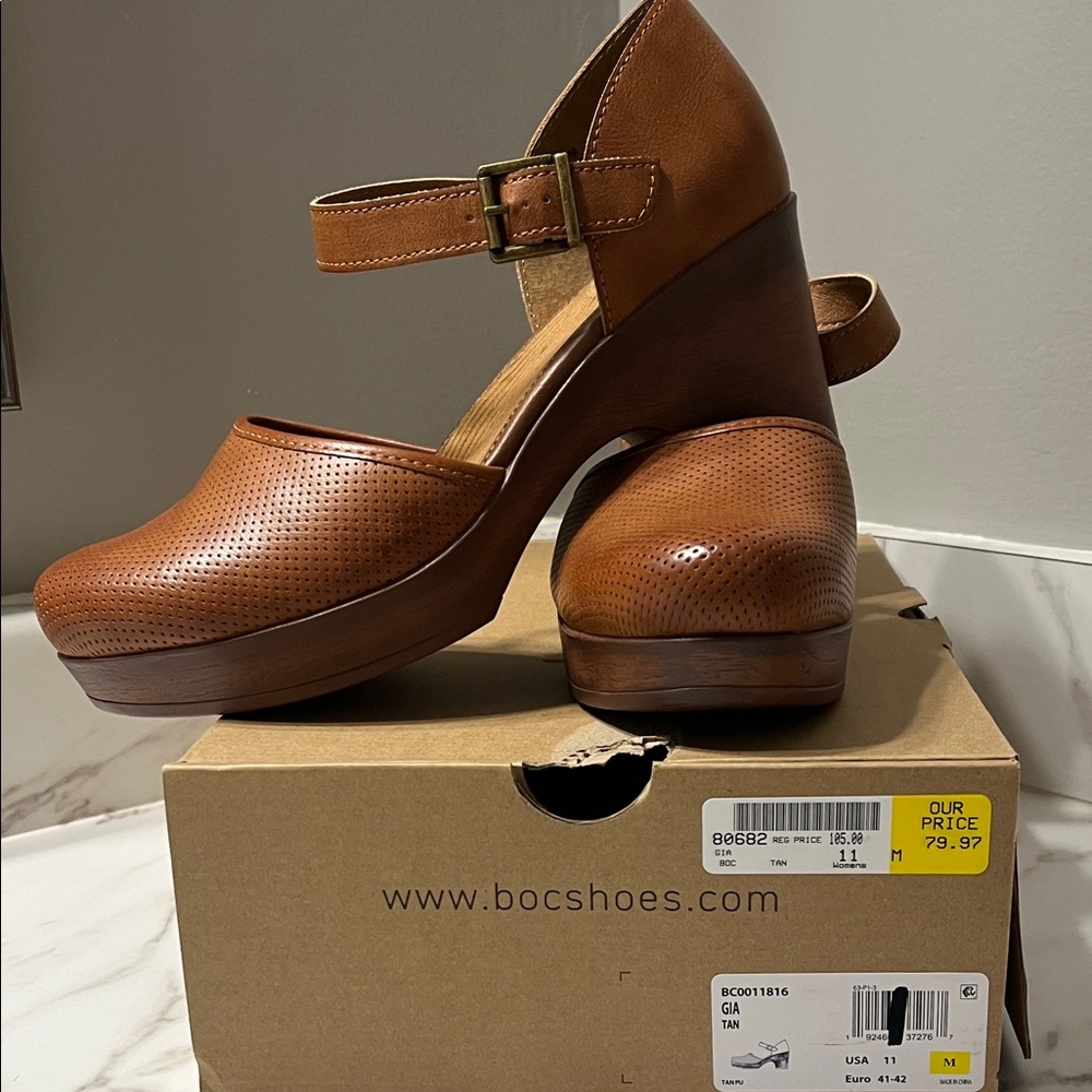 BOC Women's Brown Leather Mules